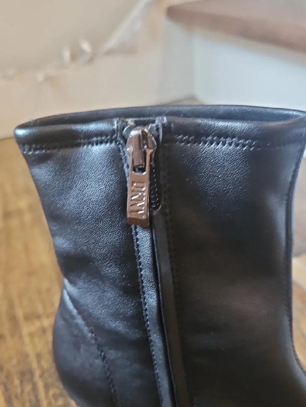 Dkny Black Leather Block Heel Ankle Booties‎